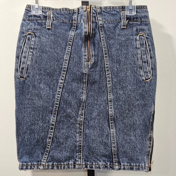 80's Georges Marciano Guess Denim Jean Skirt Side Bottom Zippers Med Wash Size 2 - Picture 1 of 16